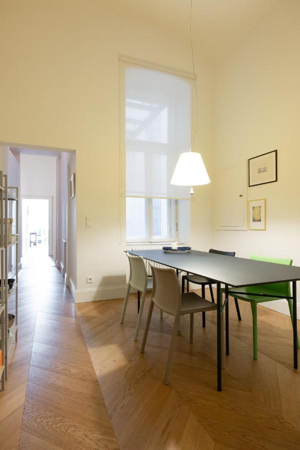 Stunning Apartment In City Center Viena Exterior foto